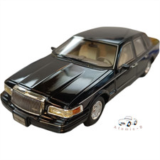 GLM 1:43 Lincoln Town Car 1997 Black City 4-Door Luxury Sedan Model