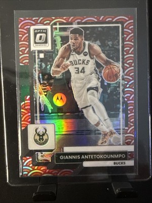 2022-23 Panini Donruss Optic - Giannis Antetokounmpo #75 Photon Prizm