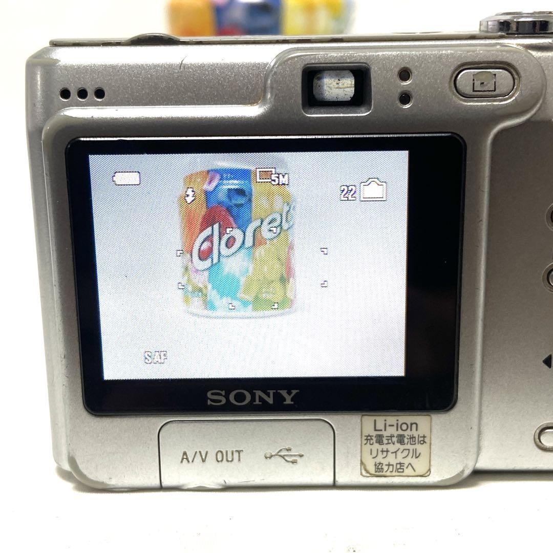 Sony Cyber-shot DSC-W35 7.2MP Digital Camera - Silver for
