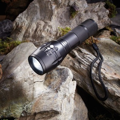 2 Stück Ultrahelle Power Taschenlampe Zoom 5in1 LED Cree Jagd Camping Licht ALU