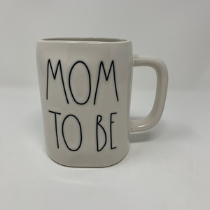 rae dunn mom's favorite mug