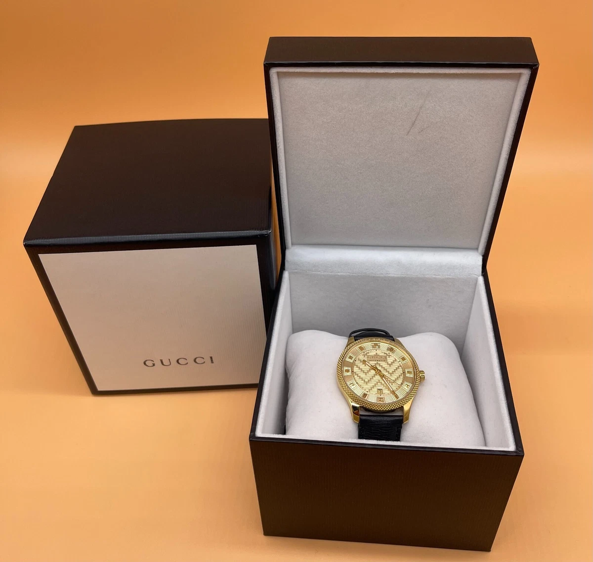 GUCCI Eryx 40MM Gold Guilloch Dial BLK Leather Men s Watch