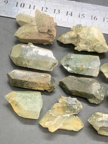 102 Gramm Chlorquarz kleine Exemplare 12 Stück Konvolut. - Bild 10 von 17