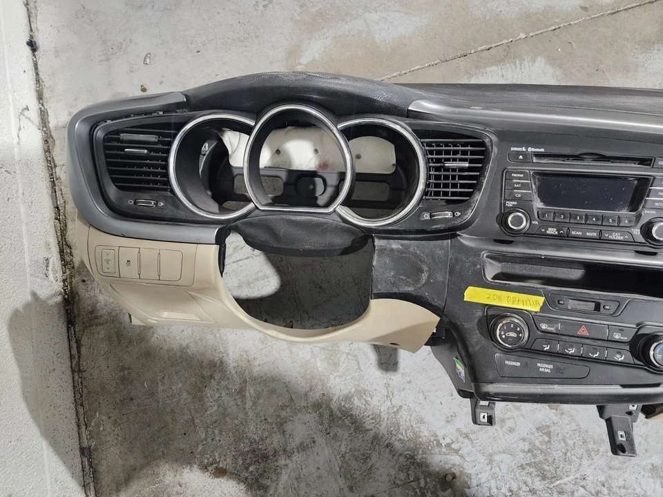 Conjunto completo de panel de tablero de instrumentos negro y beige OE para KIA OPTIMA 2011-2013 Foto 2 de 4