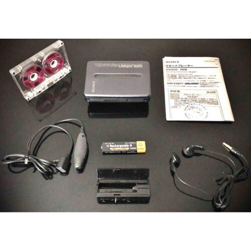 カスタマイズ品 SONY WALKMAN 透明外装 WM-EX677 Amazon.co.jp: SONY ソニー WM-EX677-S シルバー カセット