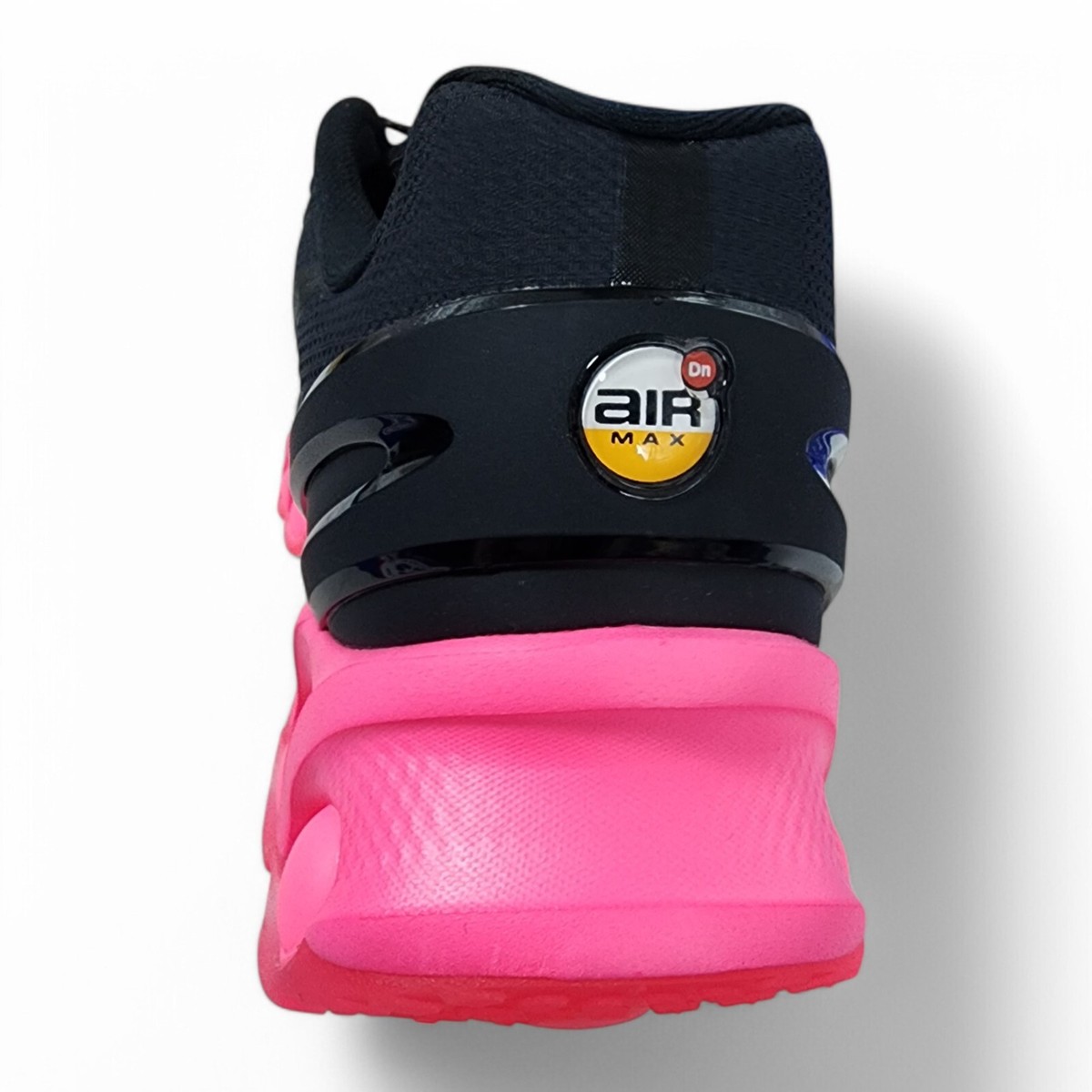 Rare Nike Air Max Dn8 FF Friends & Family Black Hyper Pink Rare Nike Air Max Dn8 FF Friends & Family Black Hyper Pink