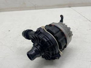 BMW 3 G20, G28 Zirkulationswassermotor 8686899 3.00 22200308