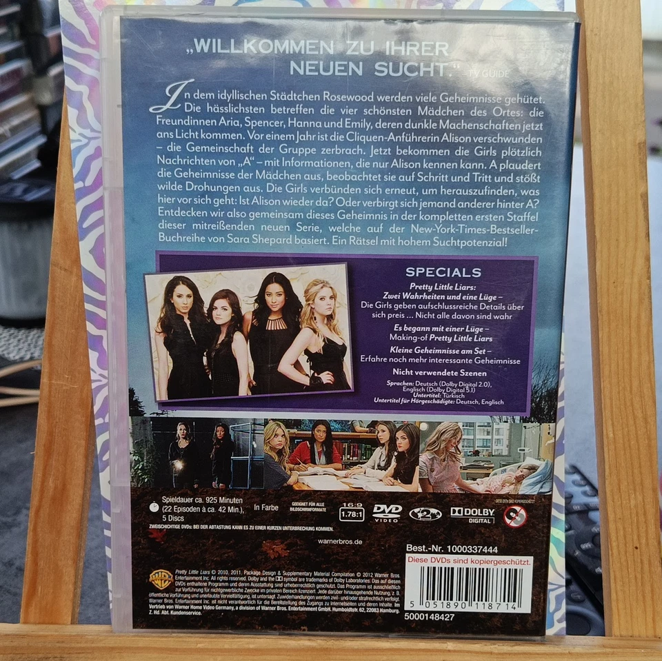 Warner Bros. Pretty Little Liars Staffel 1 DVD FSK 12 DE/EN Extras - Bild 2 von 2