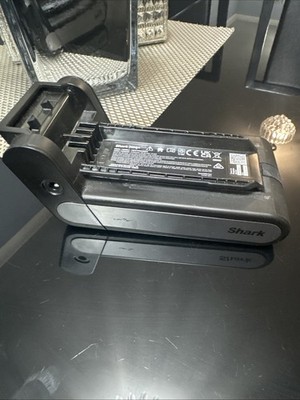 Shark IP3000 PowerDetect Original Akku XBATR640EU schwarz