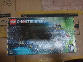 LEGO Ideas 21108 Ghostbusters Ecto-1 508 Pieces 4 Minifigures Retired New Sealed