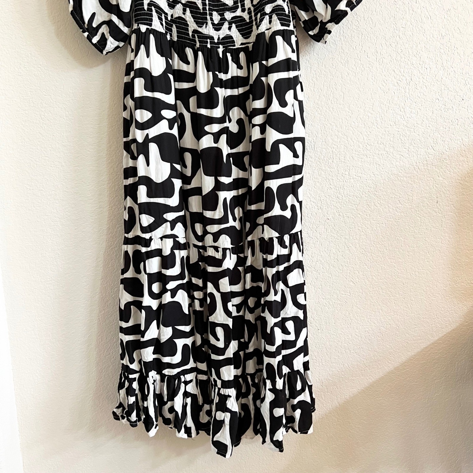 THML Geometric Patterned Balloon Sleeve Tiered Mi… - image 6