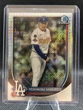 2025 Bowman Chrome - Yoshinobu Yamamoto #76 Mega Box Mojo Refractor