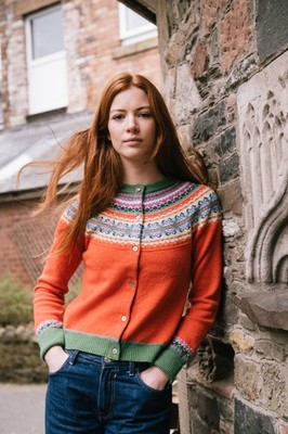 Eribe Alpine Short Cardigan Bellarose | Orange Damenstrickjacke 100% Merinowolle