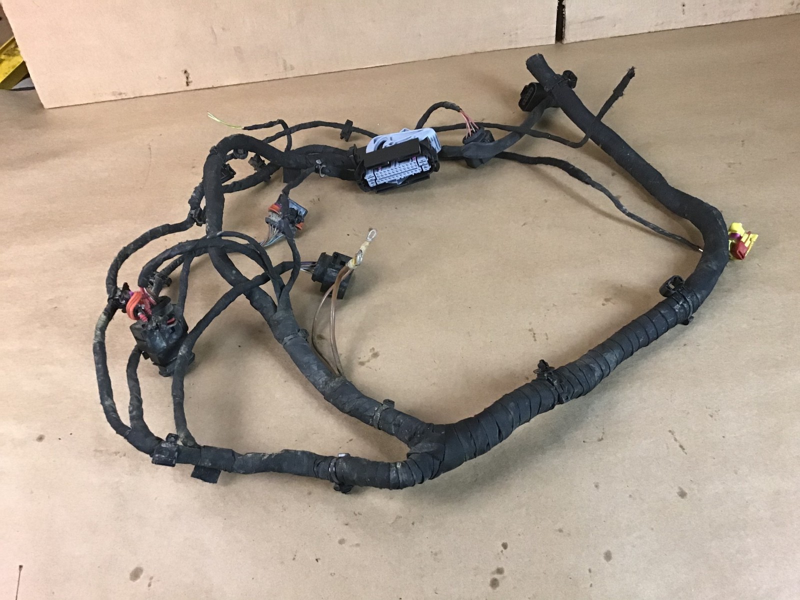 Bentley Continental GT 2013 6.0L Under Hood Engine Bay Wiring Harness 11-18 ;:O