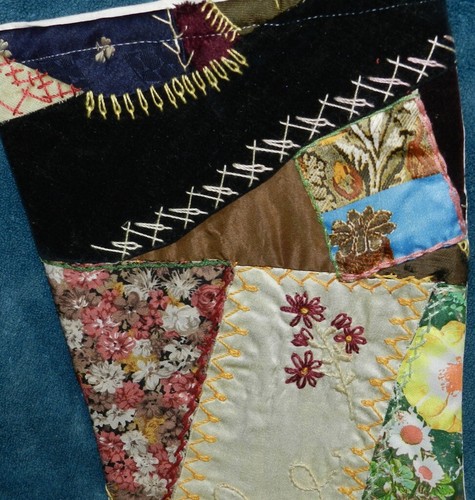 AWESOME ANTIQUE VINTAGE CRAZY CUTTER QUILT CHRISTMAS STOCKING! "BLANCHE" CQ50 - Picture 6 of 6