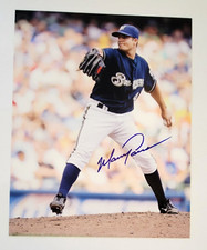 MANNY PARRA Signed Photo Milwaukee Brewers Autograph 8x10 Photo