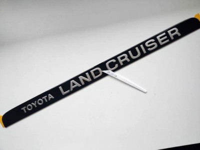 Toyota Land Cruiser FJ80 FZJ80 1991-1997 OEM Hatch Door Emblem