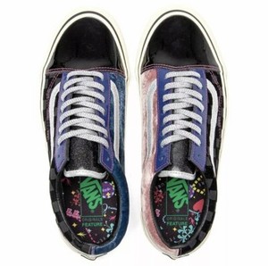 feature sinners club