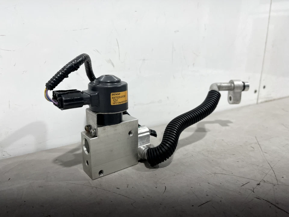 2019-2024 TOYOTA RAV4 MK5 XA50 A/C EXPANSION VALVE 12V 8851542120 4475200130 - Image 2 of 4