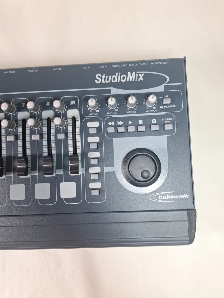 Mezclador Peavey StudioMix Cakewalk Live Studio - Completamente probado Foto 2 de 4