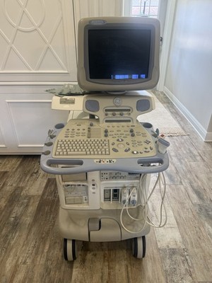 GE Vivid 7 Ultrasound Machine with 3S 9L Probes