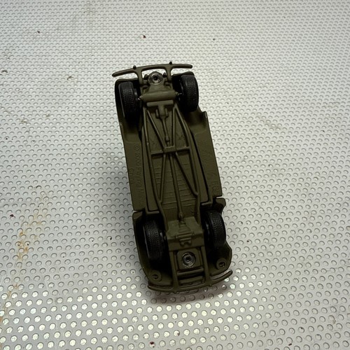 1937 FORD STAFF CAR HICKAM FIELD Pearl Harbor Series 1/64 Johnny Lightning - Picture 4 of 8