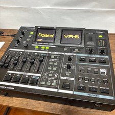 Roland VR-5 Multi-format AV Mixer Video Switcher and Recorder