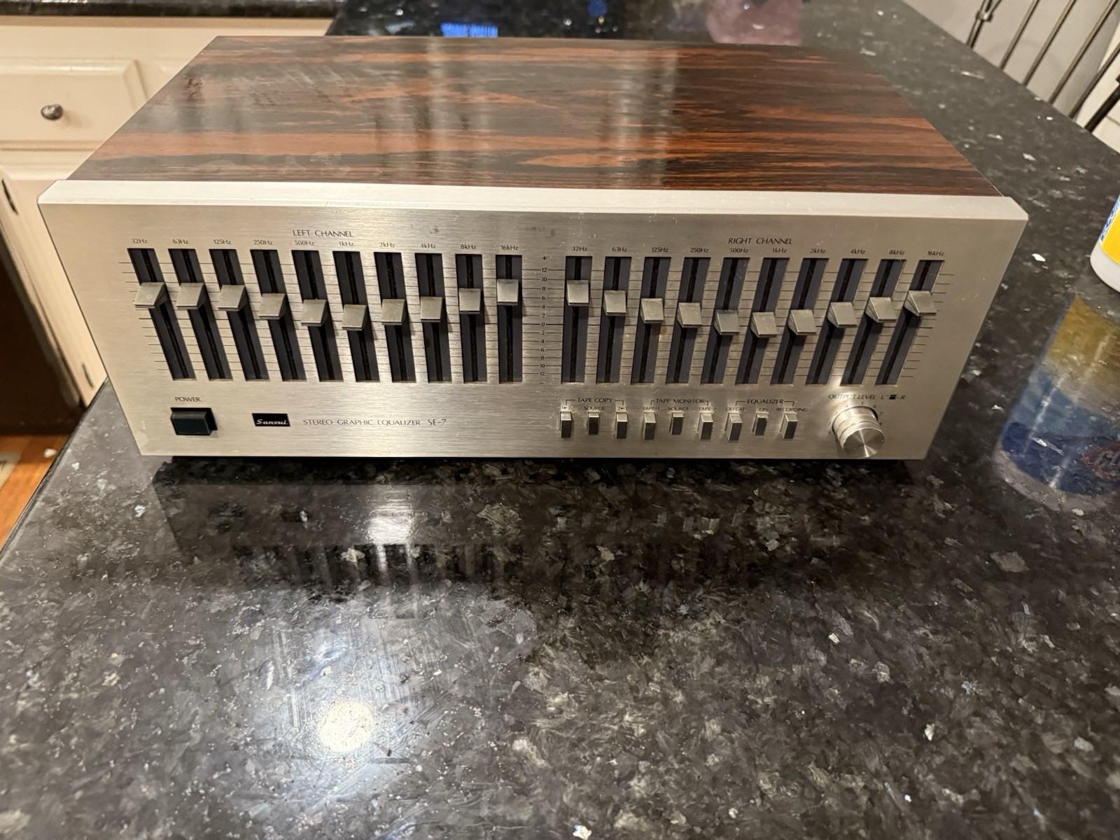 sansui SE-7 The best sansui Equalizer ever made! Works perfectly. Excellent!!!