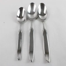 Lot of 3 Oneida Berkshire Stainless Flatware 2 Oval Soup Spoons + Teaspoon