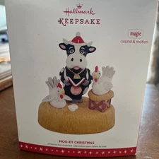 MOO-EY CHRISTMAS HALLMARK ORNAMENT 2016 COW CHICKENS FARM BAND