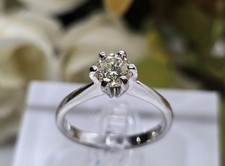 18ct White Gold Diamond Solitaire Ring Size J 3.0g Beautiful