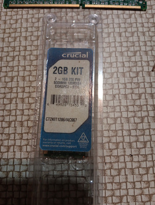 Crucial 2 GB DIMM 667 MHz PC2-5300 DDR2 SDRAM Memory (CT2CP12864AA667)