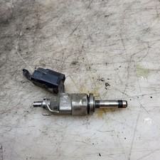 Injecteur Mazda 121