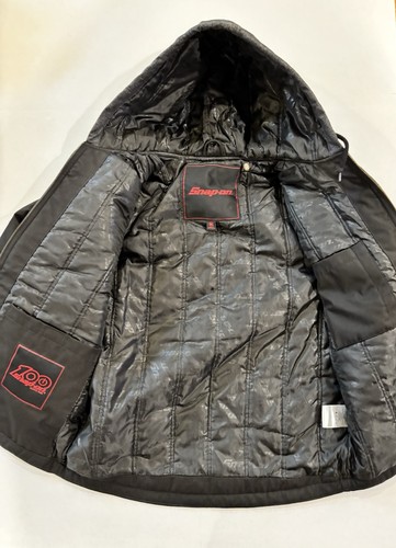 Abrigo de invierno con capucha negro Snap-On Tools, chaqueta de otoño mediana para hombre 100th Legend - Imagen 7 de 14