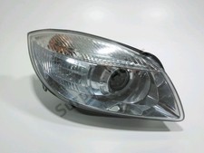 Feu avant (phare) Skoda FABIA