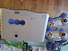 VTech V.Flash Home Edutainment System Console And 2 Controller Cables