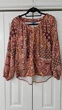 Democracy Aztec Floral v-neck long sleeve top Sz Med NWT retail 78.