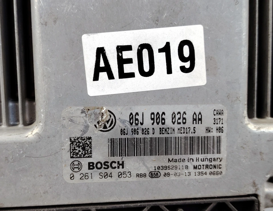 VW TIGUAN 2.0 TSi ENGINE CONTROL MODULE UNIT ECM ECU 06J906026AA 0261S04053 - Image 3 of 4