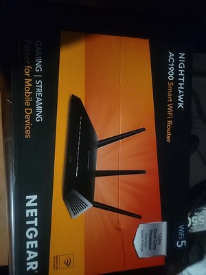 NETGEAR Nighthawk AC1900 Smart WiFi Router 1.9 Gbps Gaming Streaming VPN Support