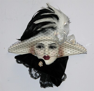 Unique Creations Lady Face Mask Wall Hanging Decor