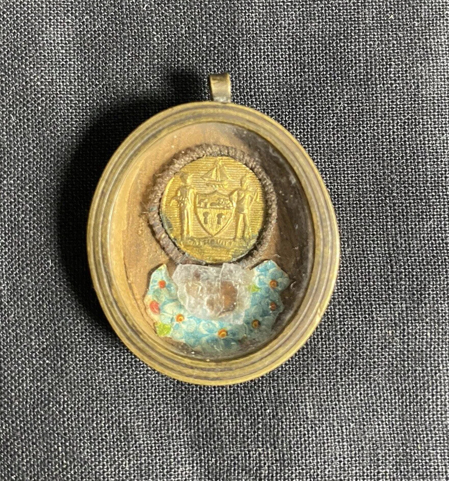 Antique Memento Mori Pendant RARE Soldier 19thc Assemblage Albany NY Button READ