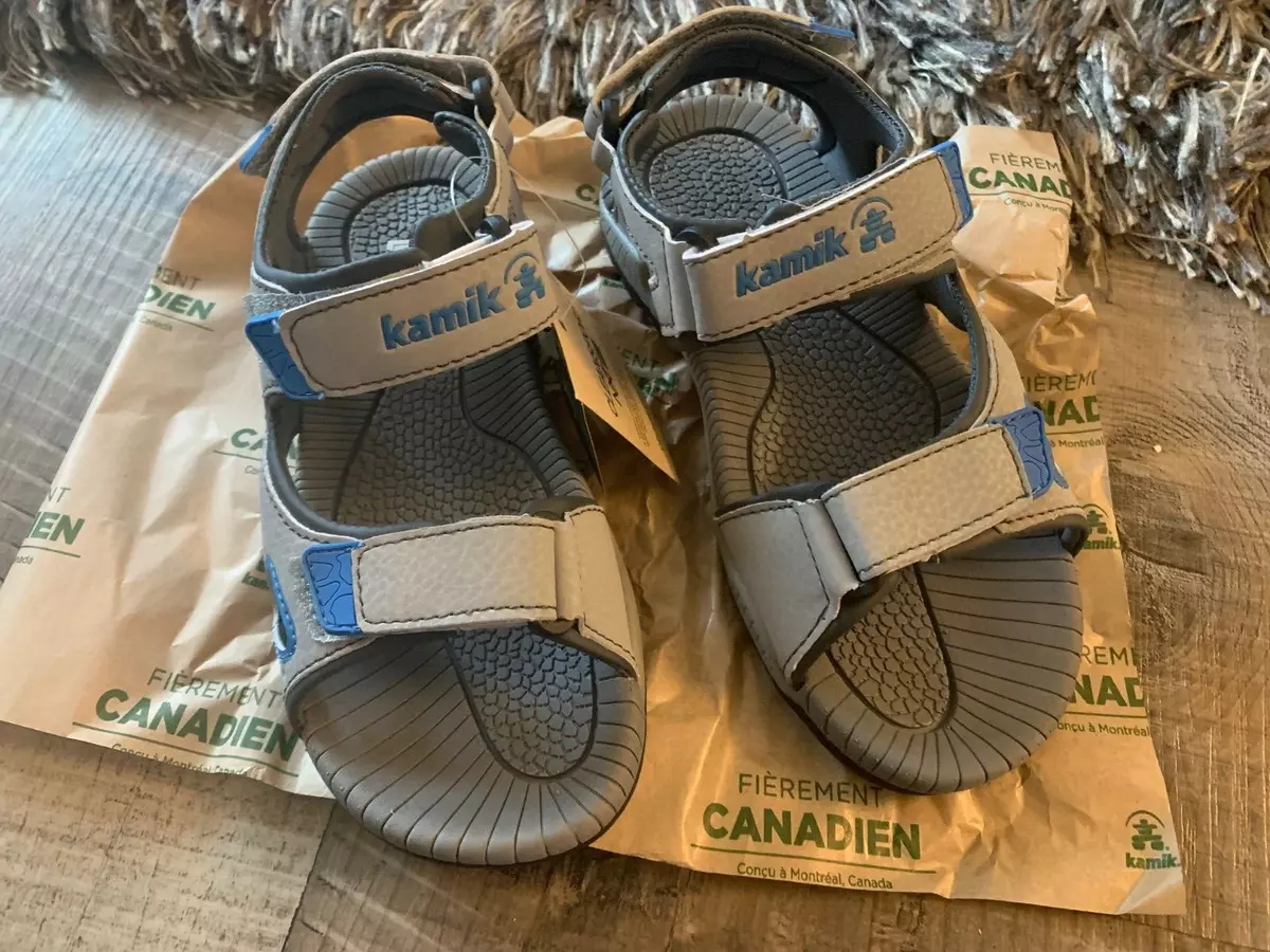 Kamik sandals hot sale