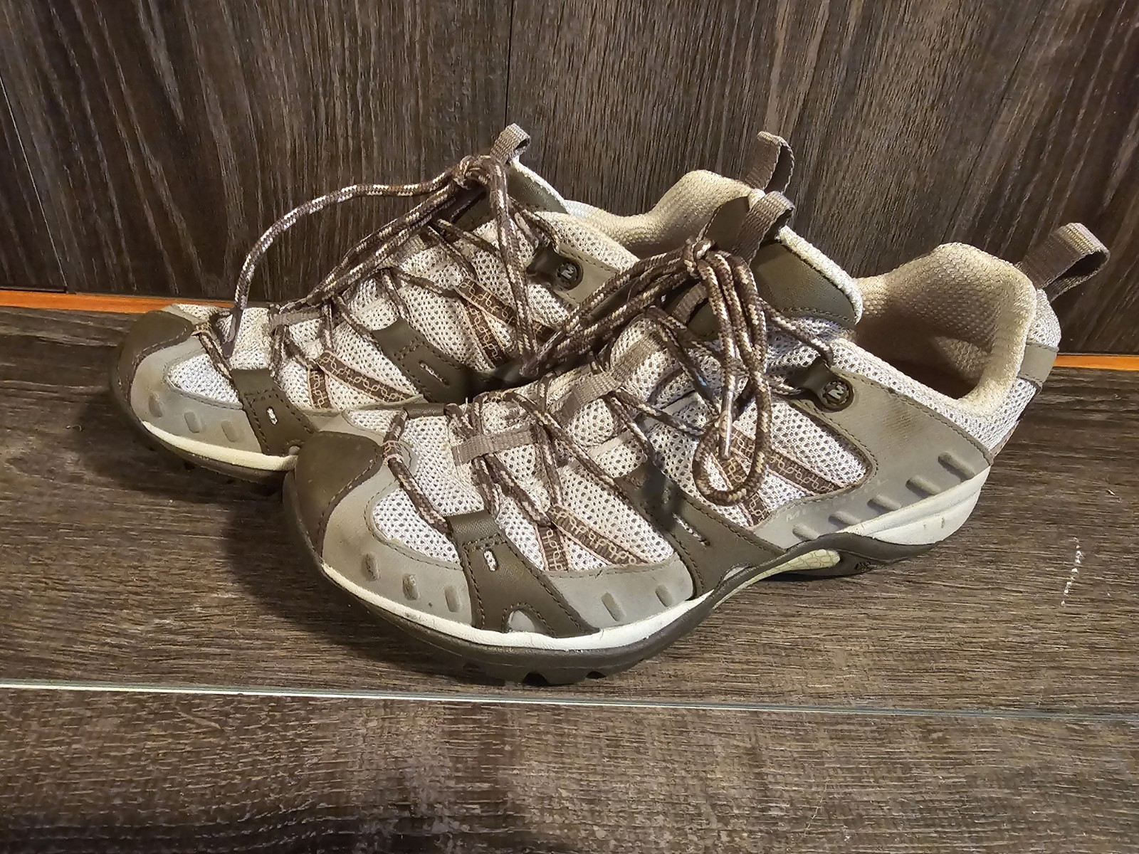 Scarpe da trekking Merrell Siren Sport da donna taglia 8 5 rosa elefante usate in ottime condizioni