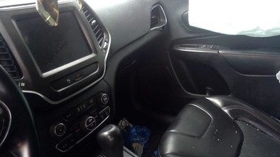 Driver Left Air Bag Front Driver Wheel Fits 19-23 CHEROKEE 5777012
