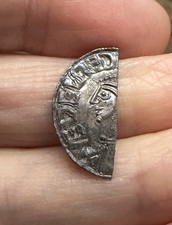 ANGLO SAXON. AETHELRED II ‘THE UNREADY’ (978-1016) SILVER ‘CUT’ HALFPENNY.