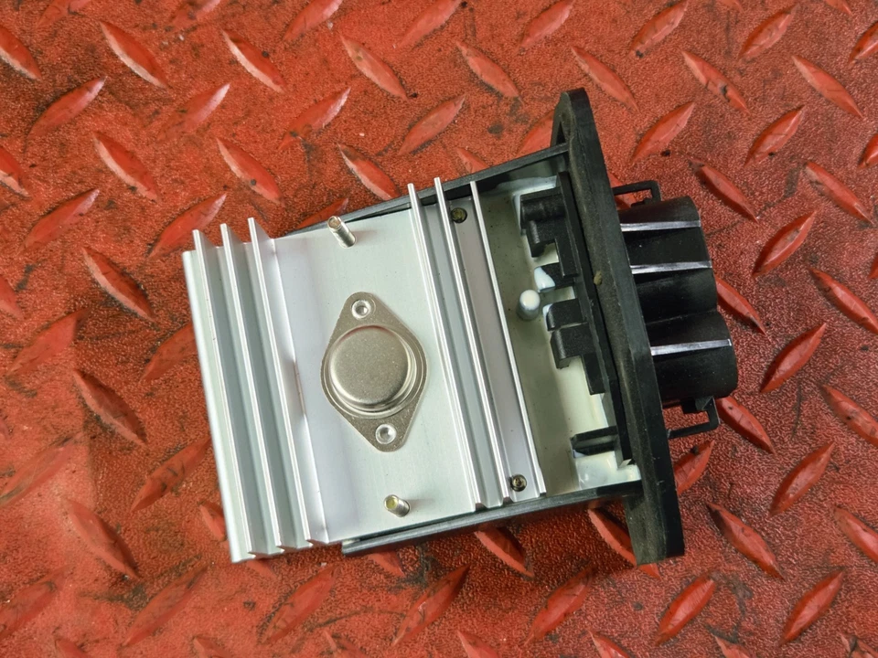 Resistencia de motor soplador calentador Dorman 1992-1999 para Buick LeSabre Park 973-070 Foto 2 de 4