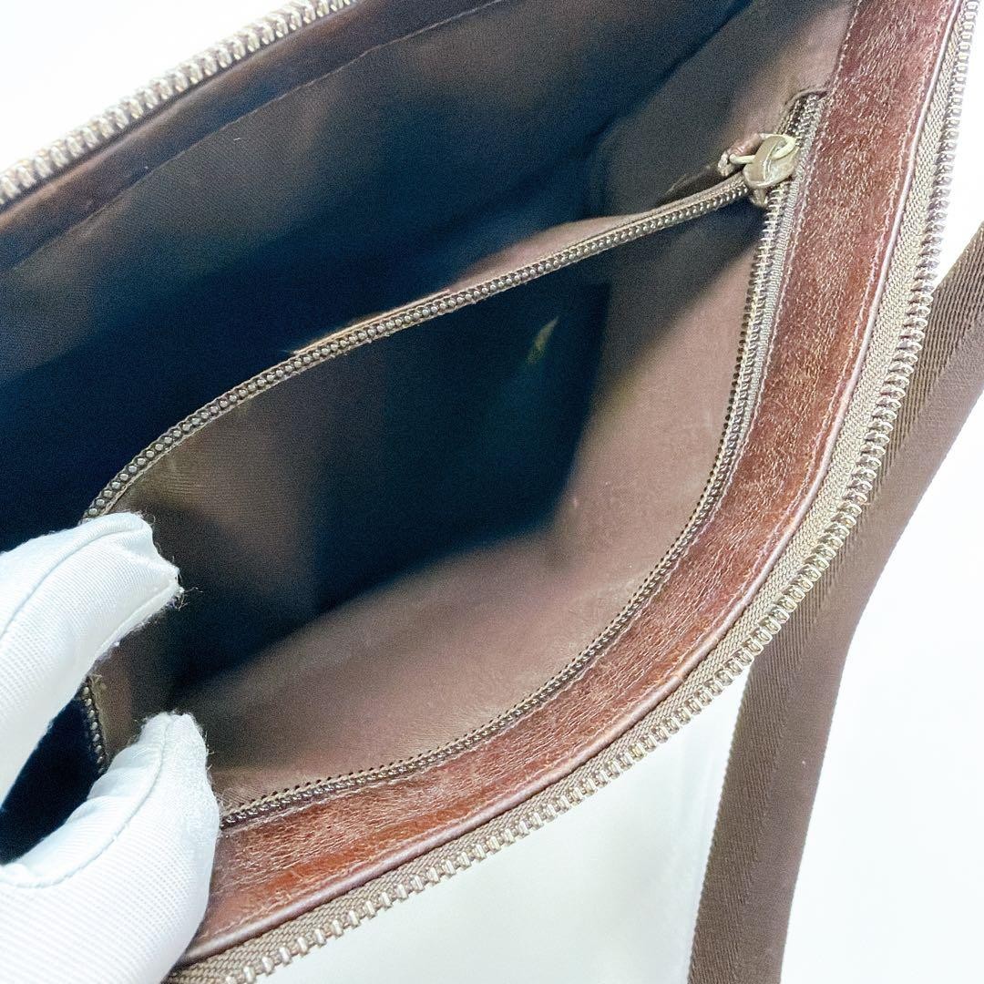 GUCCI GG Canvas Shoulder Bag Brown Leather Trim Authentic Women's Crossbody thumbnail 11