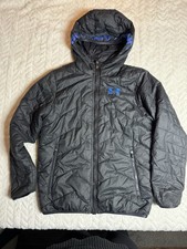 Boys Medium Black and Blue Under Armour Jacket