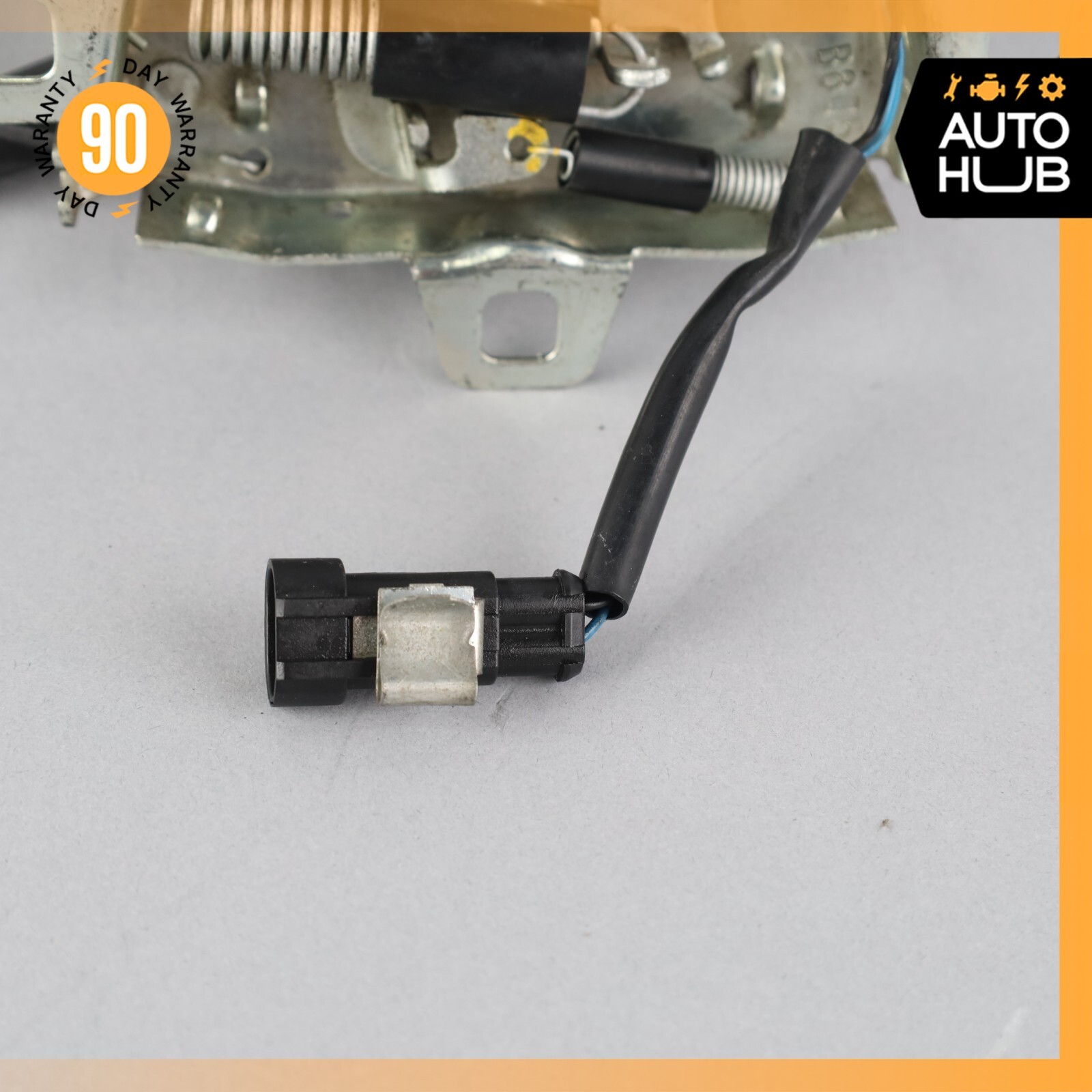 03-13 Maserati Quattroporte M139 S GT S Hood Safety Catch Lock Latch OEM 68k