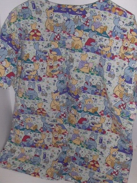 Crest -  teddy bear picnic scrub top - Large - Image 3 of 3